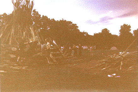 sw98boncrew1/fire6.jpg, 44.8K